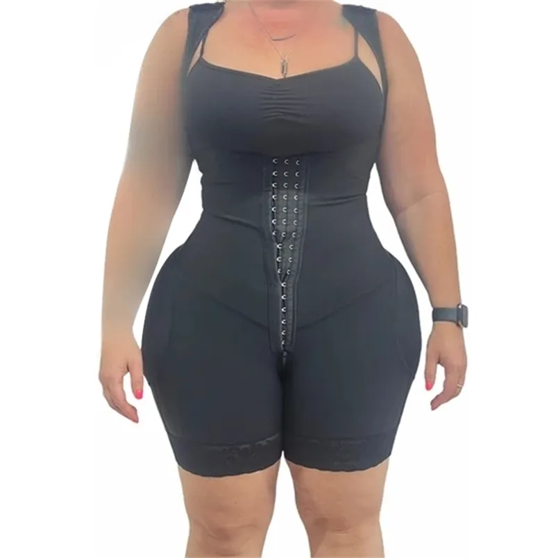 HIPS BUTT LIFTER FRONT STÄNGNING Charmiga kurvor Elastiskt nät Tyg Slimming Fajas Lace Skims Kim Kardashian Compression Plagment 220307