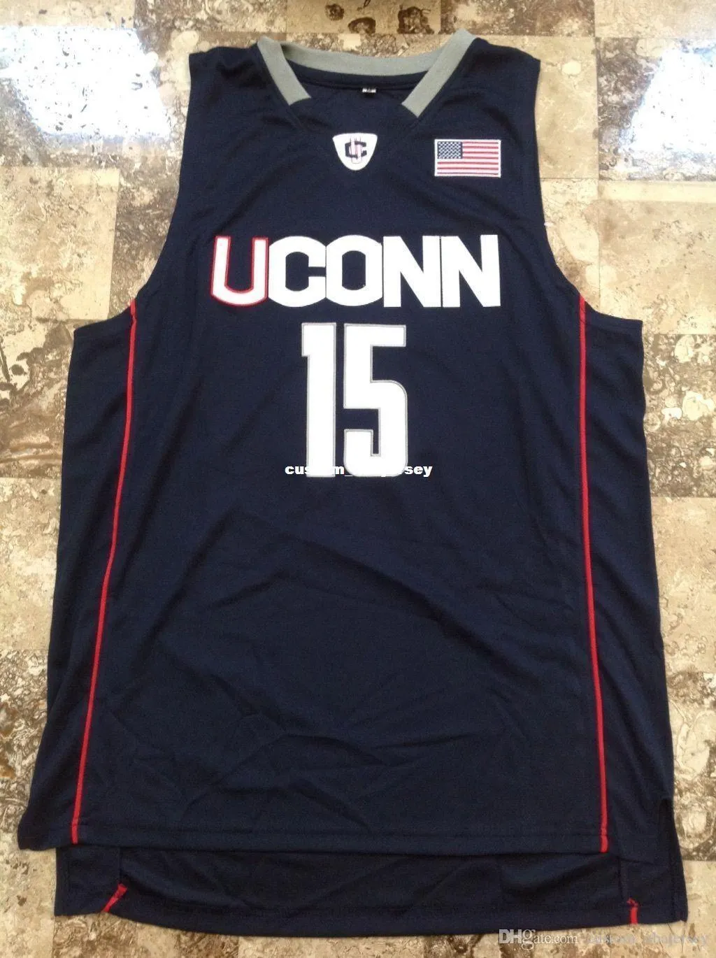 Günstiges maßgeschneidertes Kemba Walker UCONN Huskies genähtes Trikot #15 College Blau. Passen Sie einen beliebigen Nummernnamen an, MÄNNER FRAUEN JUGEND XS-XXL