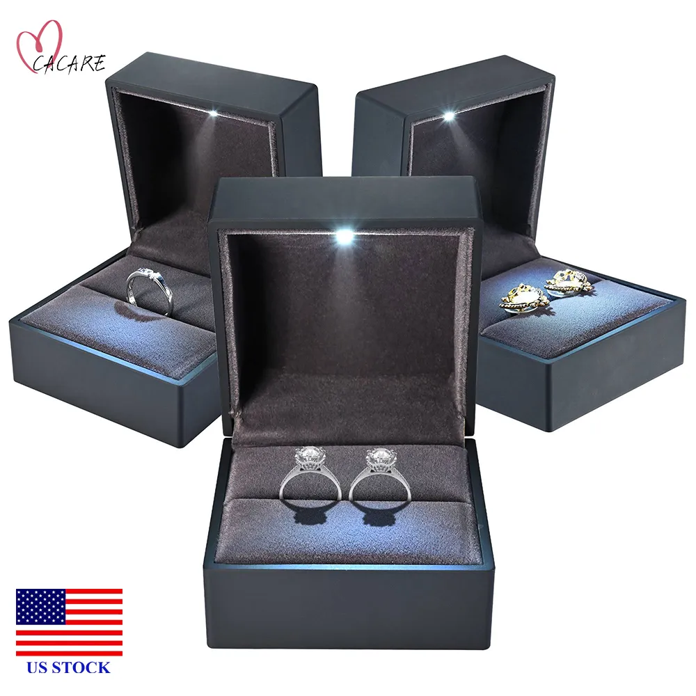 Scatole di gioielli Scatola anello con luce a LED per fidanzamento wedding Windows Display Regali Nero F1214 US Azioni USA Consegna veloce