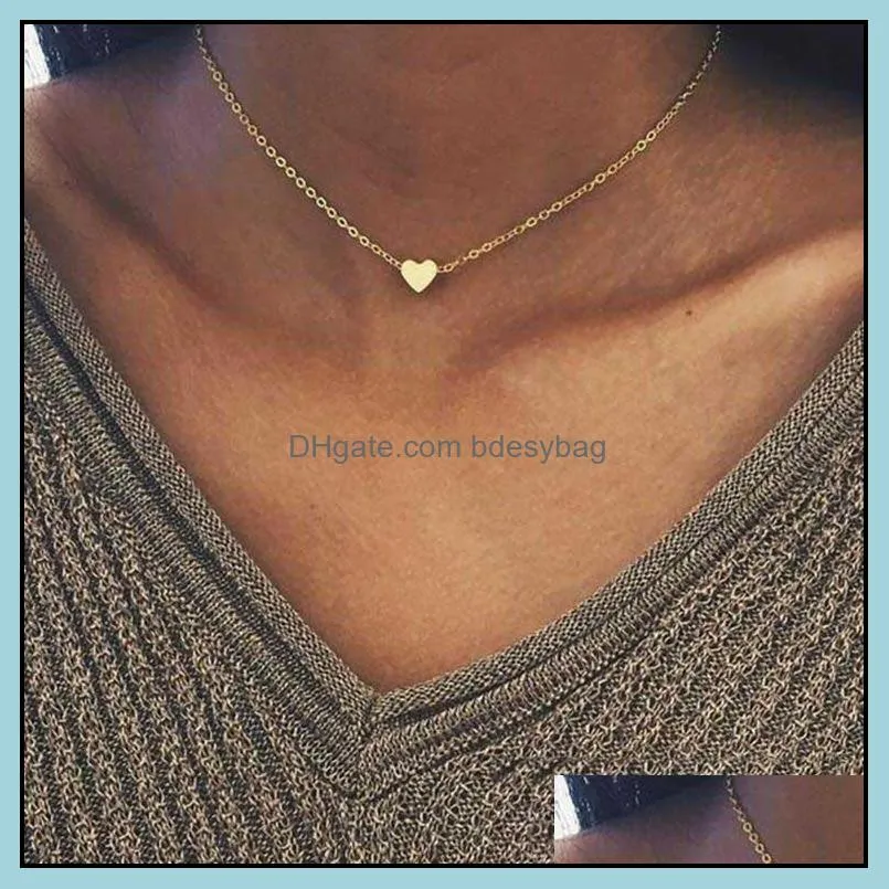 Simple Exquisite Necklace Chokers for Women Alloy Silver Rose Gold Heart Collarbone Necklaces Pendant Fashion Jewelry Accessories