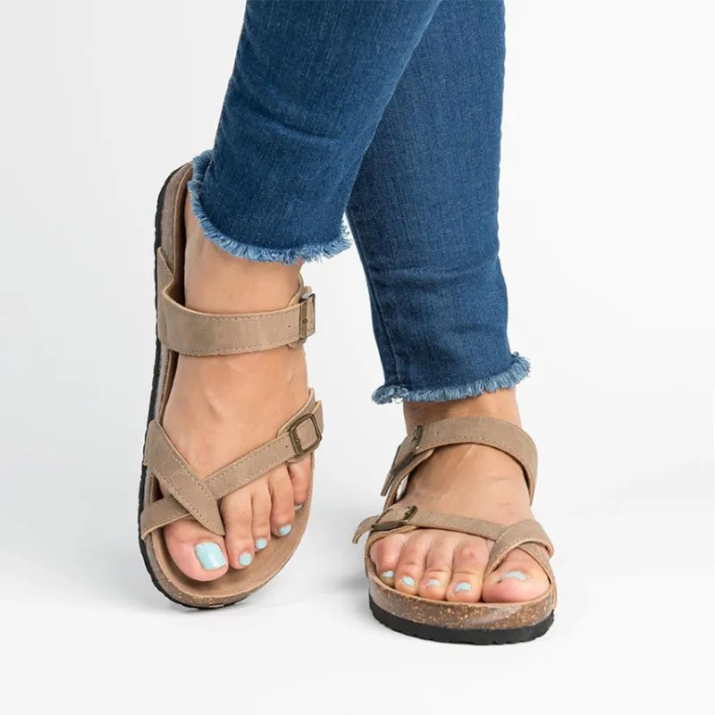2022 Летний пляжные сандалии женщины плоские сандалии горки Shaussures Femme Clog Plus повседневная шлепанца обувь женщина