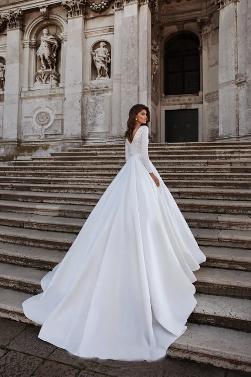 2 Style Real Photo Simple Fashion Wedding Dress 2022 New Arrival Korean  Style Boat Neck Lace Bride Vestido De Noiva Appliques - Wedding Dresses -  AliExpress