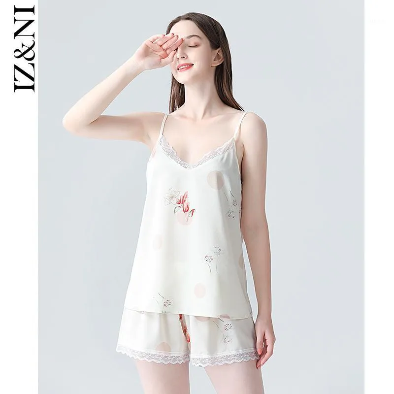 Vêtements de nuit pour femmes IIzzini Original en été de 2021 Harnais Pyjamas Femmes Mince Glace Huai Soie Blanc Poire Fleur Shorts