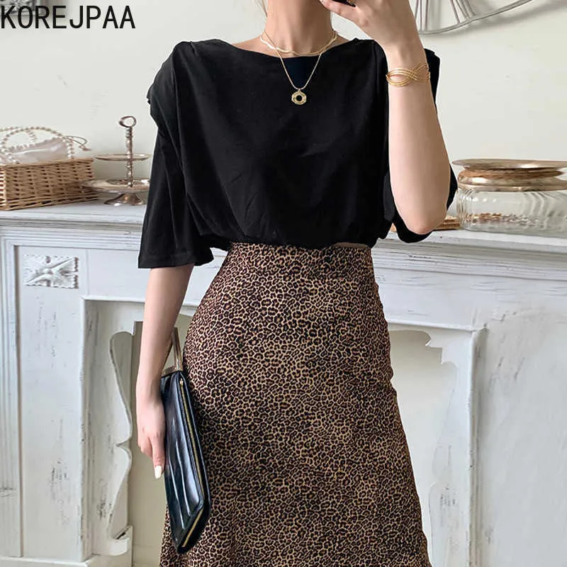 Korejpaa Dames Sets Zomer Koreaanse Chic Simple Ronde Neck Flared Sleeve Solid Color T-shirt Hoge Taille Luipaard Print Rok 210526