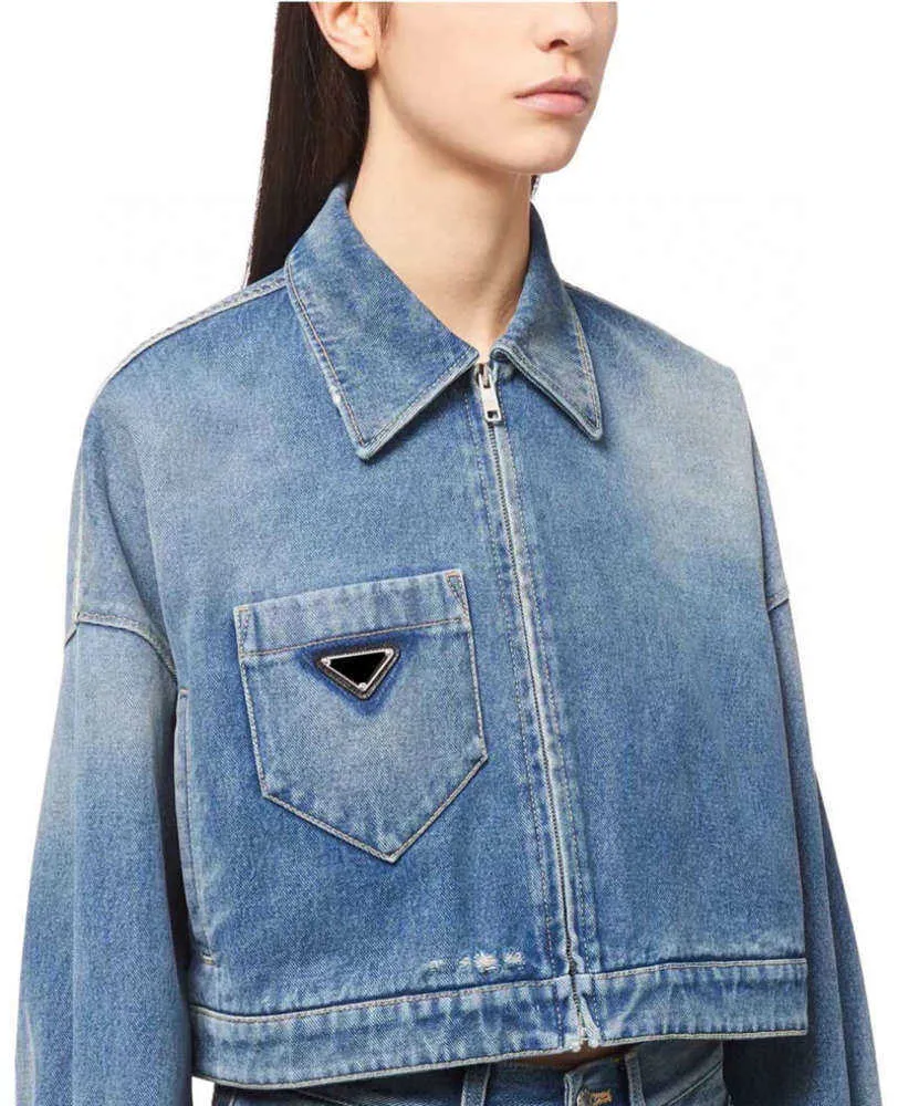 2023 Women Jacket Autumn Spring Style Slim Letters Belt för Lady Designer Outwear Coat Windbreaker med Button Classical Clothing S-L