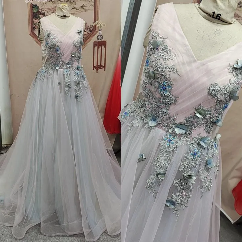 Colorful Wedding Dresses Gowns with Floral Applique Lace Tulle Sweep ...