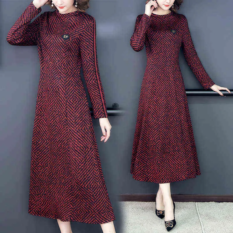 Winter Korean Vintage Casual Striped Maxi Dress 2021 Bodycon Elegant Party Vestidos Autumn Red Knitted 5XL Plus Size Midi Dress G1214