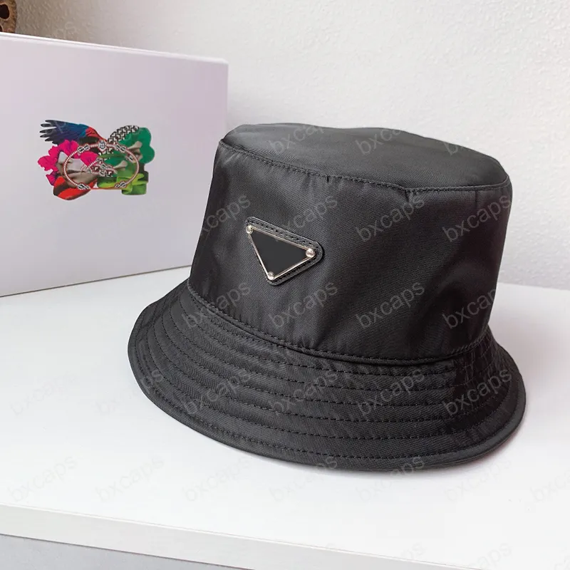 男性用の春のバケツ帽子女性バイザーの帽子帽子luxurysデザイナーフィットキャップバケツ帽子メンズボンネットビーニンキャップトラックPhis and-hers d2112093z