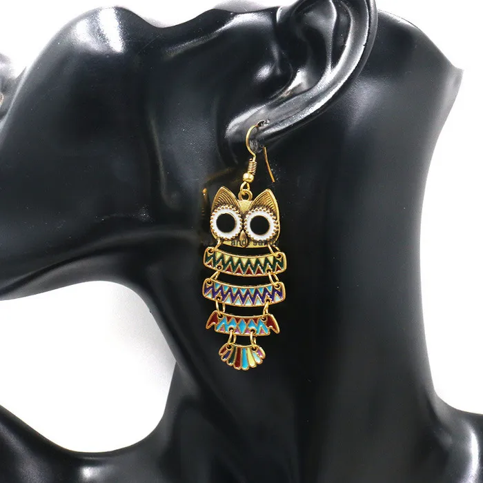 Kreskówkowe kolczyki z ptaków sowy starożytne brązowe emaliowane haczyk żyrandol żyrandol Kolczyki dla kobiet biżuteria mody i piaszczysta