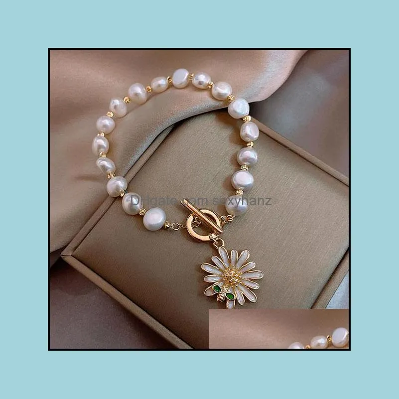 S1710 Hot Fashion Jewelry Vintage Daisy Pendant Sunflower Pearl Beads Bracelet