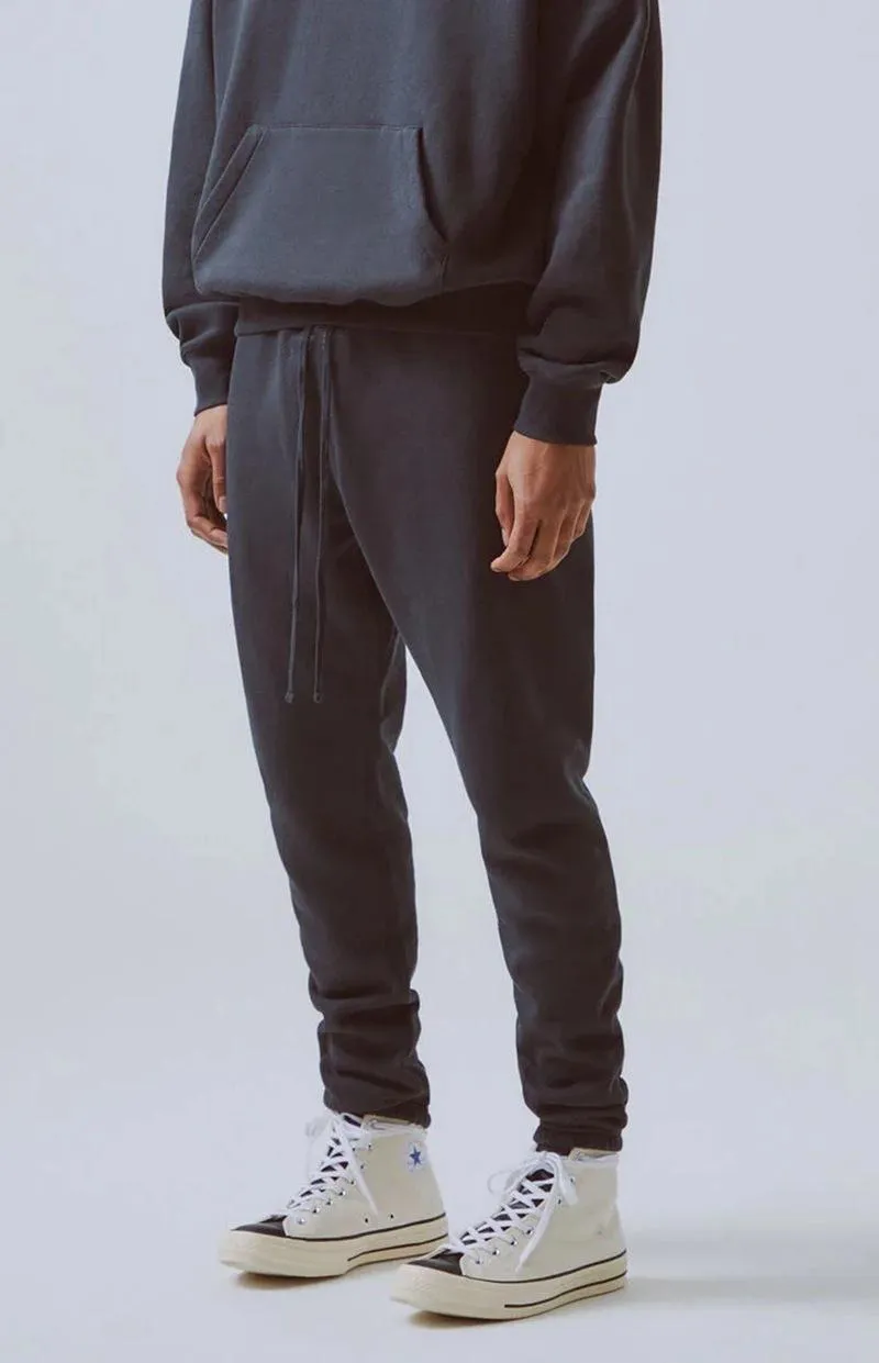 Fear of god essentials reflective sweatpants best sale