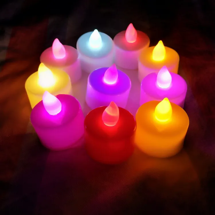 Romantische lichtemittierende elektronische LED-Kerze, sieben Farben, rauchfreies Kerzenlicht, blinkend, schlägt Express-Geburtstags-Hochzeitsspielzeug vor