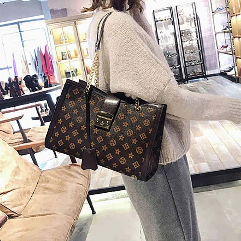 DHgate.com:Womens Printed PU Leather Tote Bag with Chain