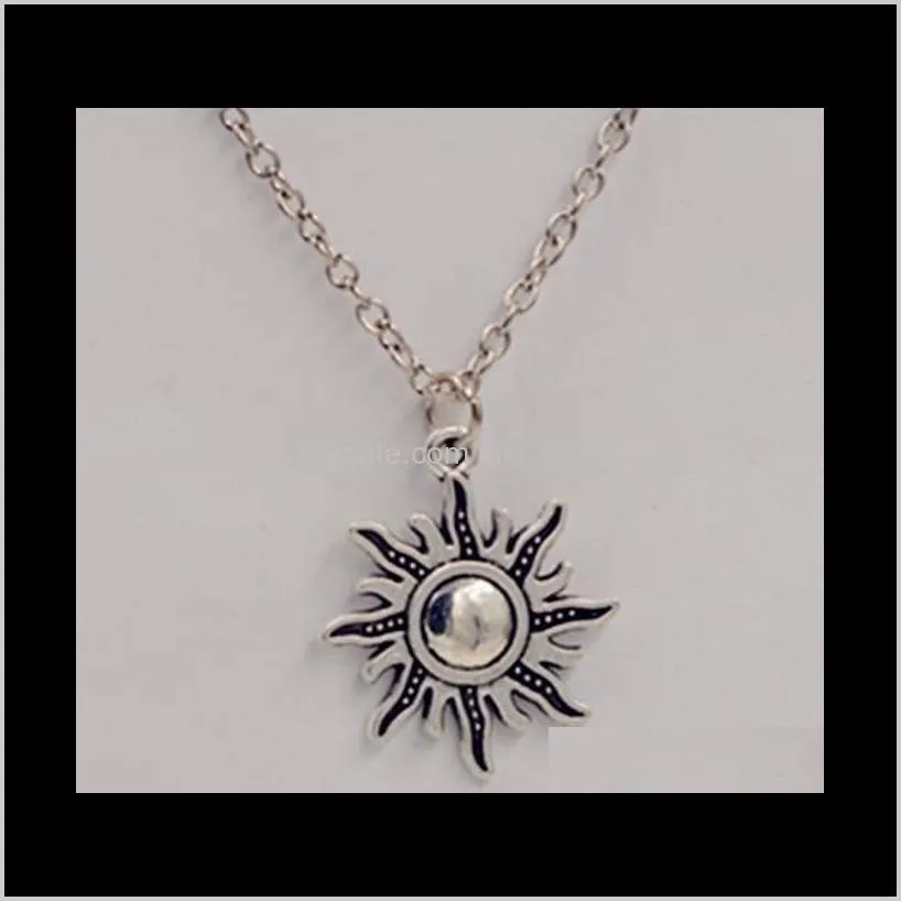 Classic Valentines Day Sun Moon Unisex Necklace Set Antique Silver Tone Alloy Lovers Gifts Idea Necklaces