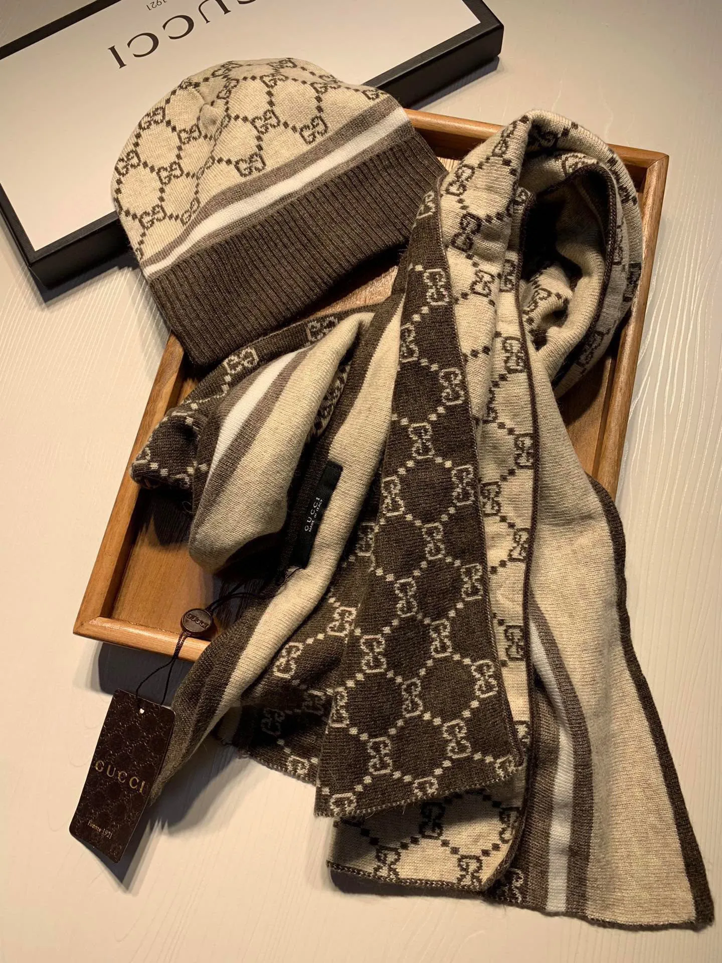 Gucci scarf best sale dhgate