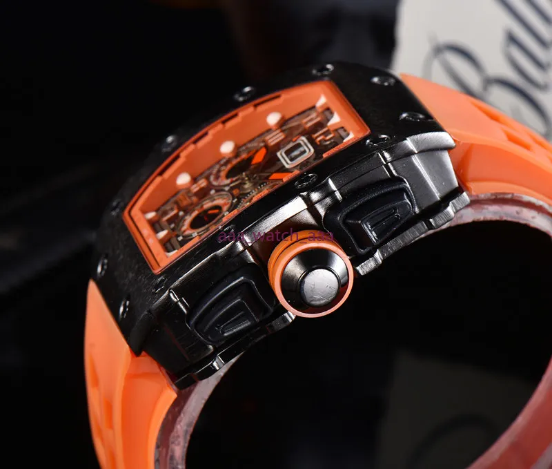 Relógios masculinos 2020 de alta qualidade Montre homme Silicone Relógios de quartzo Moda masculina Esportes à prova d'água Relógios masculinos de luxo