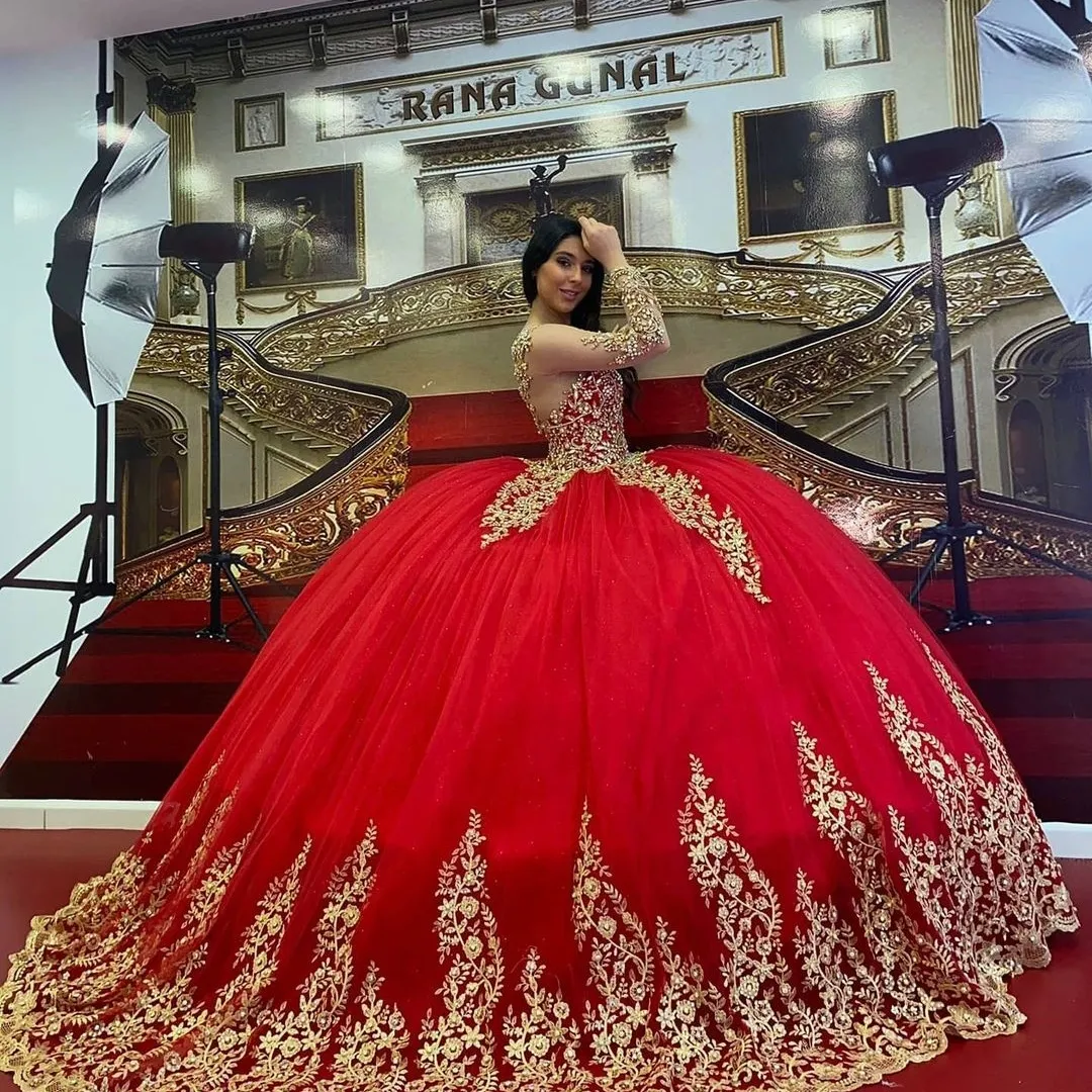 Kırmızı Sparkly Balo Quinceanera Elbiseler 2022 Uzun Kollu Dantel Aplike Kristal Balo Abiye Dantel-up Korse Tatlı 15 Parti Elbise