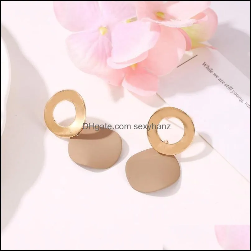 European Geometric Round Piece Stud Earrings Irregular Hollow Circle Gold Ear Drop For Women Business Alloy Fashion Earring Ornaments