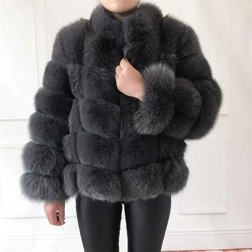 100% vera pelliccia Gilet da donna in pelliccia naturale calda ed elegante Cappotto in pelle a maniche lunghe con colletto alla coreana Pellicce naturali 211129