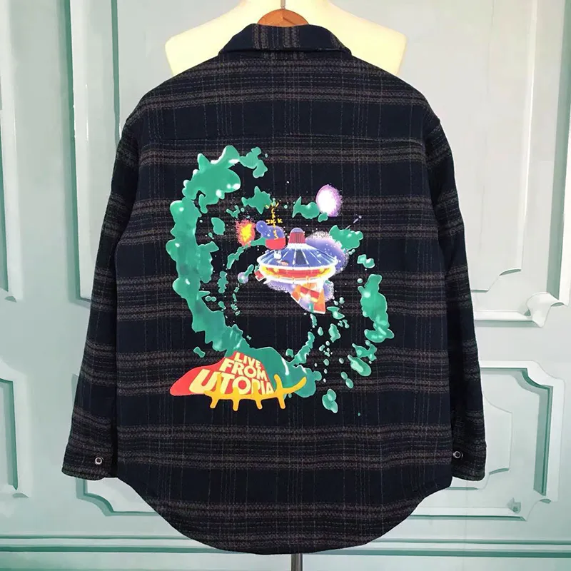 Chemise travis scott 2025