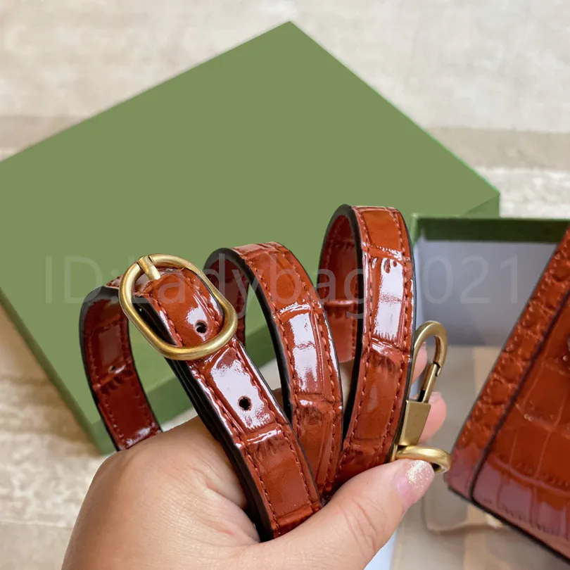 Luxury Designers Lady Bamboo Diana Clutch Bags Alligator Open Plain Handbag Fashion Crocodile Underarm Interior Compartment Cosmetic Card Holders Purses Wallets