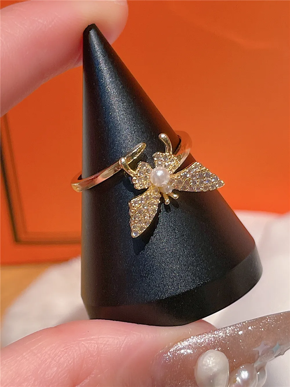 Sparkling Zircon Pearl Butterfly Open Ring för kvinnor Lyxiga nya modejusterbara ringar