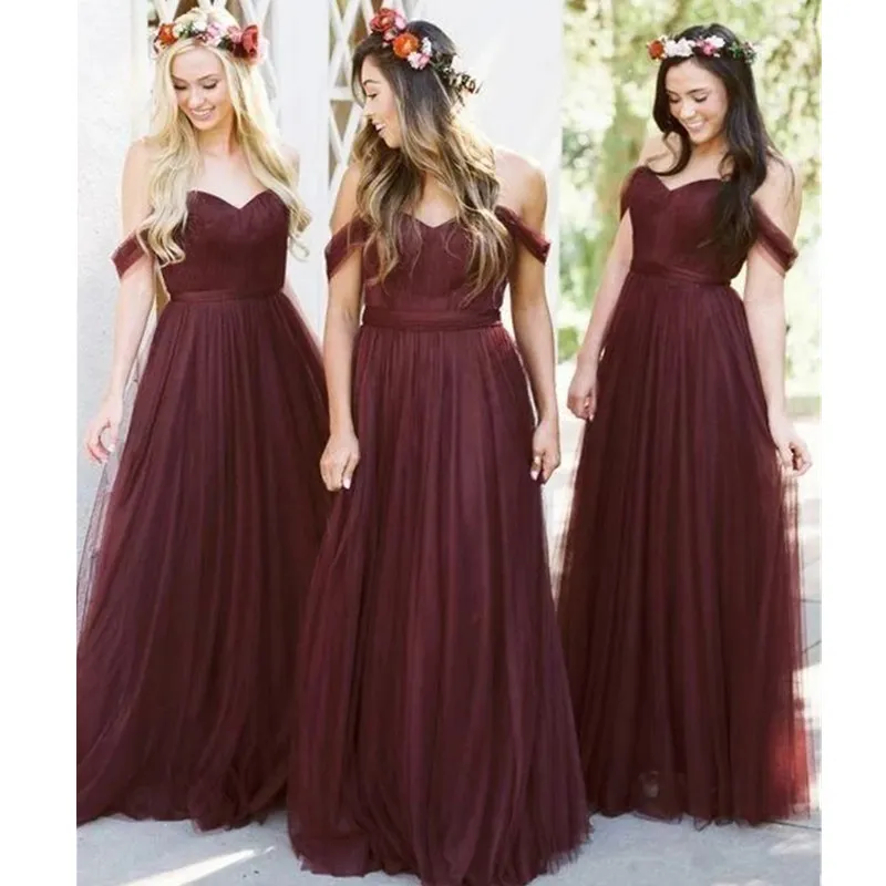 Nuovi abiti lunghi da damigella d'onore per matrimoni con spalle scoperte Sweetheart Chiffon Borgogna Rosso scuro Abiti da damigella d'onore taglie forti