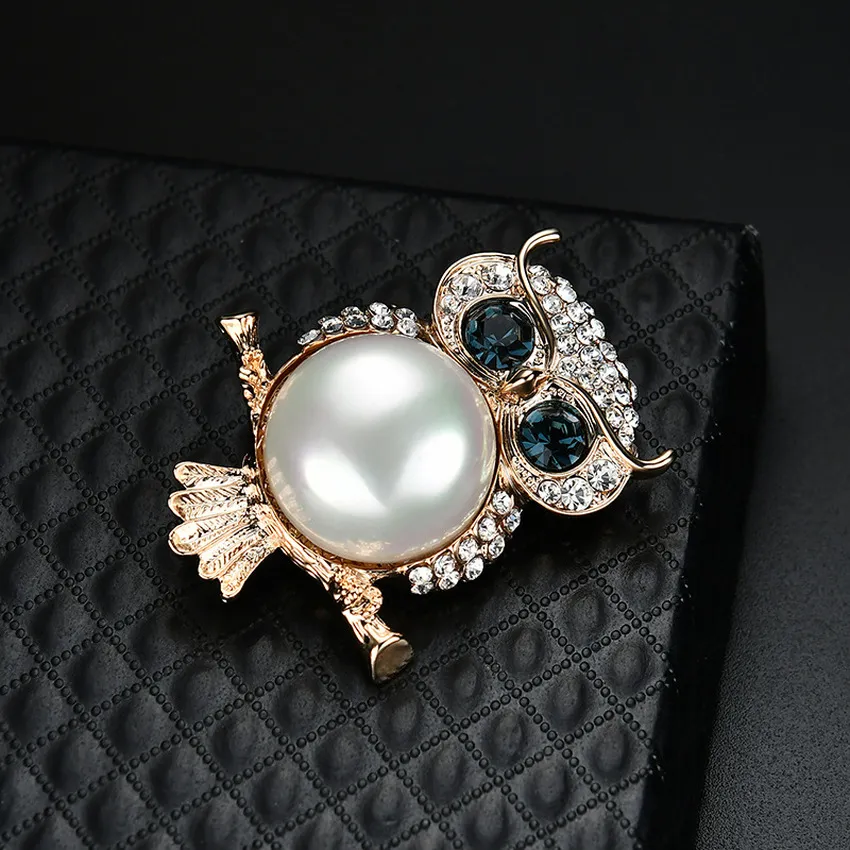 Gold Owl Brooch Breastpin Animal Crystal Blue Eye Brooches Pins Women Men Fashion Jewelry Will and Sandy