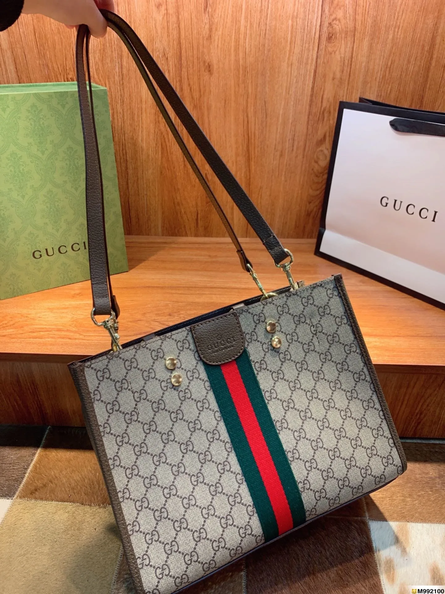 Gucci Luxe Designer Hoge Kwaliteit Schoudertas Tote Lederen Marmont Womens Mannen Crossbody Tassen Handtassen Portefeuille Handtas Betes GG