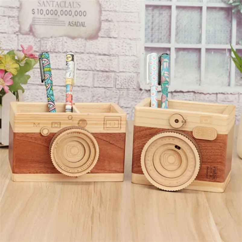 Retro Camera Double-layer Pen Holders Creative Desk Organizer Wooden Pen Pencil Case Holder Stand Learning Stationery Storage 210315