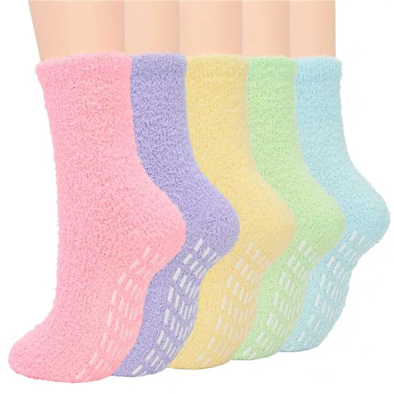 Moda Kobiety Skarpetki Anti Slip Pluszowe Skarpety Kobiet Perfect Companion do kapci Miękkich Cude Cosy and Fuzzy Sloot Socks 211204