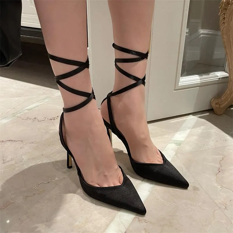 Sapatos de vestido 2021 Summer Pointed Toe Slingbacks Sandálias de Salto Alto Sandálias Mulheres Cross-Strap Lace-Up Fino Black Silk Senhoras Bombas Zapatos Mujer