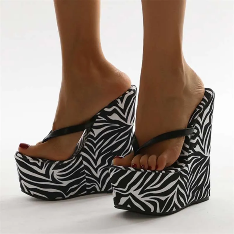 Termainoov Women Slippers High Heels Platform Zebra Wedges Heeled Flip Flops Fashion Dress Shoes Big Size 210928 GAI GAI GAI