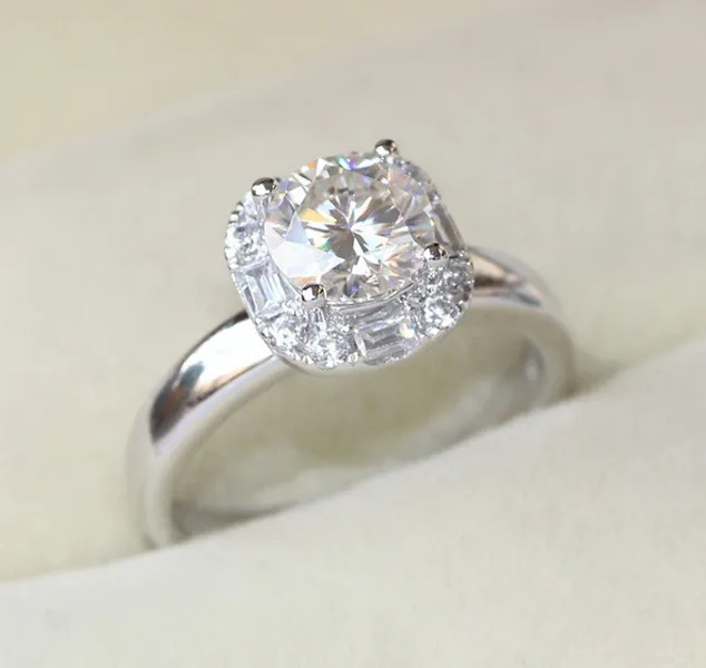 D1.0ct ring المهنية الخلود s925 فضة تألق الأوروبية والأمريكية الأزرق الماس فريد من نوعها تشيكوسلوفاكيا الزفاف العروس الفرقة الحجم 6-10 المرأة هدية مجوهرات R011