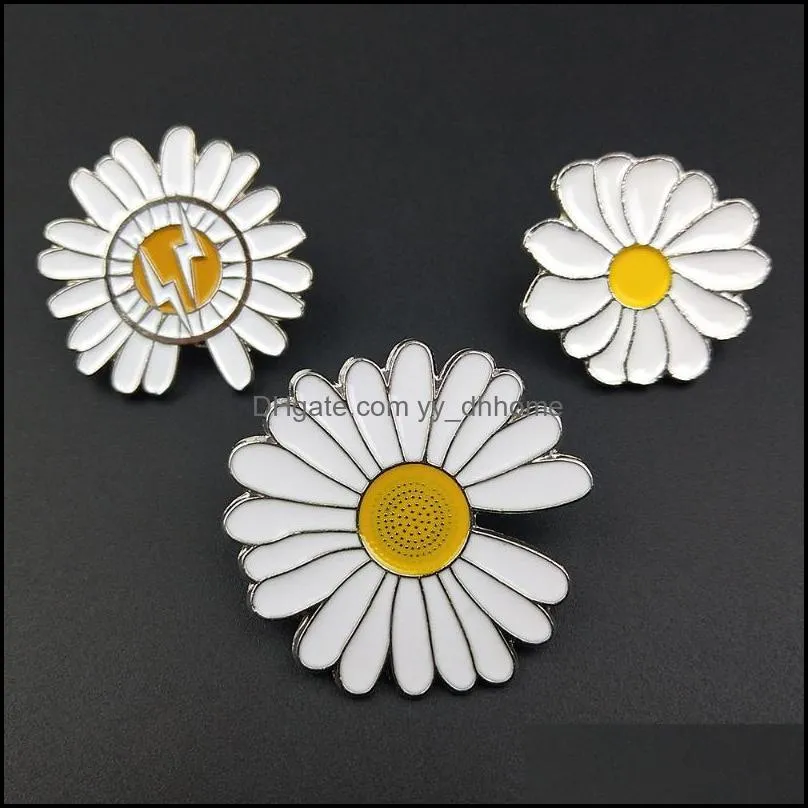 Pins, Brooches Fashion Daisy Flower Enamel Cartoon Pins Badges Bags Kids Metal Pin Jewelry Gifts Brooch DIY Clothes Hat Backpack