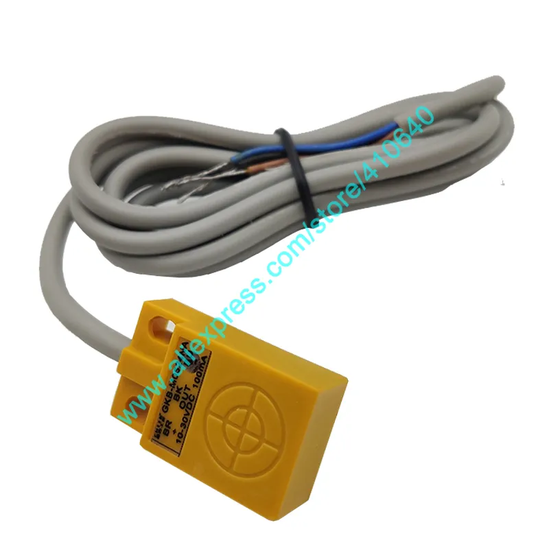 Mini Storlek Omch Square Proximity Switch GKB-M0524NA 3 Wire NPN Öppna normalt 10 till 30V sensor för metallmaterial 1100 mm kabel