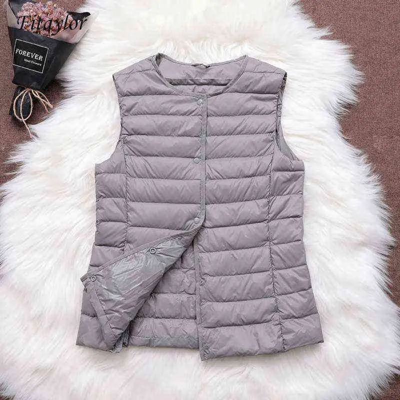 Fitaylor 90% Ultra léger blanc duvet de canard femmes gilet mince manteau femmes duvet de canard sans manches veste col en V ou O col manteau 211130