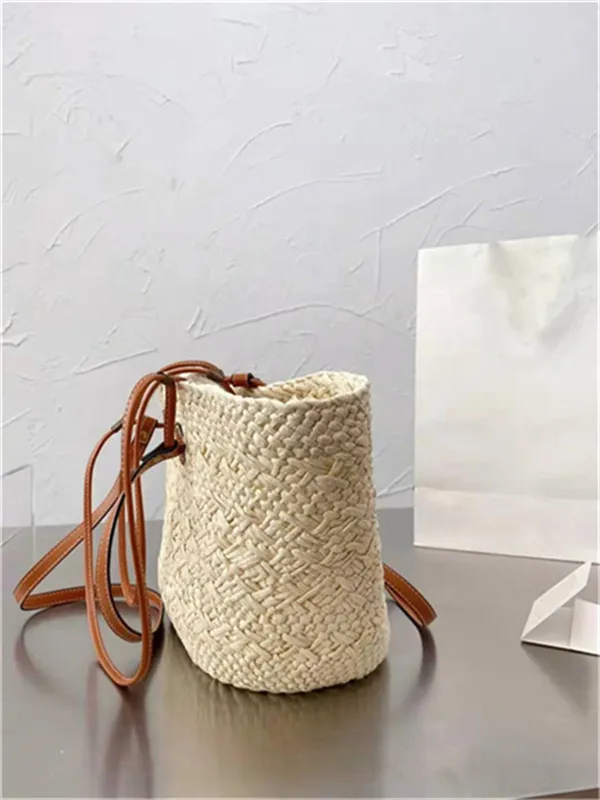 2021 Embroidered straw shopping bags Ladies fashion designer luxury top-quality shoulder bag Handbag All-match messenger handbags material fabric Classic weaving