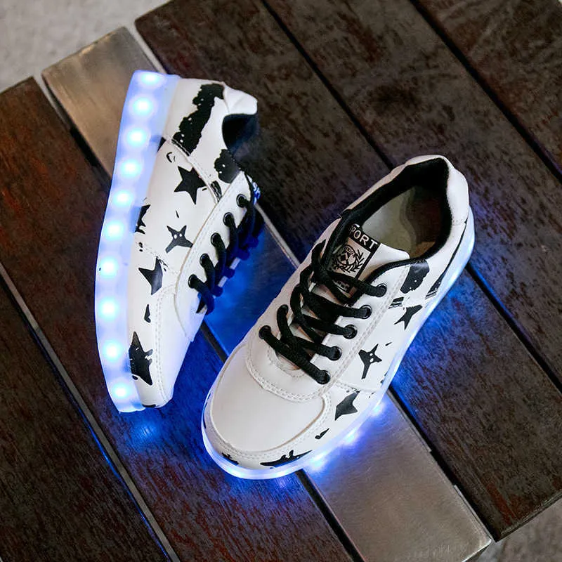 Club factory outlet led shoes