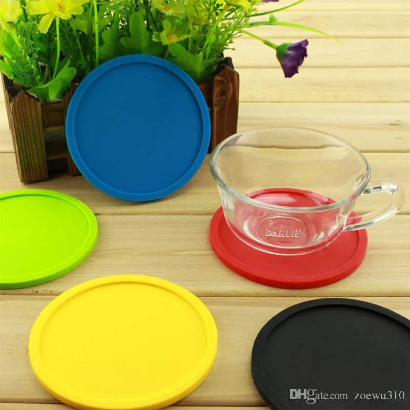 Sottobicchiere rotondo in silicone colorato Portabicchieri da caffè Impermeabile resistente al calore Tappetino addensare Sottobicchiere da caffè Cuscino Tovaglietta Pad XDH1102