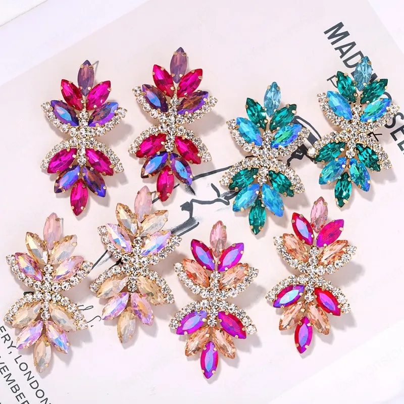 Moda Çok Katmanlı Renkli Cam Kristal Çiçek Dangle Küpe Kadın Boho Tam Rhinestone Flores Küpe Takı