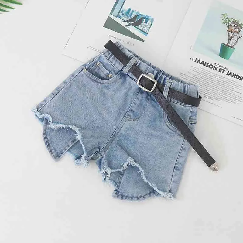 Outfit con deals pantaloncini di jeans
