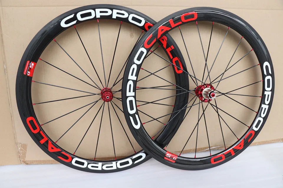 مصنع 700C Carbon Road Clincher Bike Wheels 50mm Bicycle Wheelset 3K Matte Barkal Brake Surface
