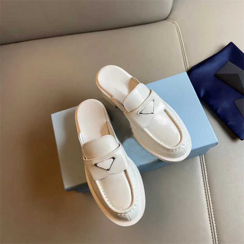 Luxury Masculine-style Brushed Leather Pointed Loafers Lace-up Platform Shoes Women Sneakers Oversized Silhouette Chunky Lug Sole Enamel Triangle Logo