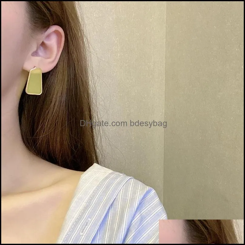Stud 2021 Fashion Acrylic Irregular Earring For Women Polygon Earrings Female Vintage Joker Nightclub Jewelry