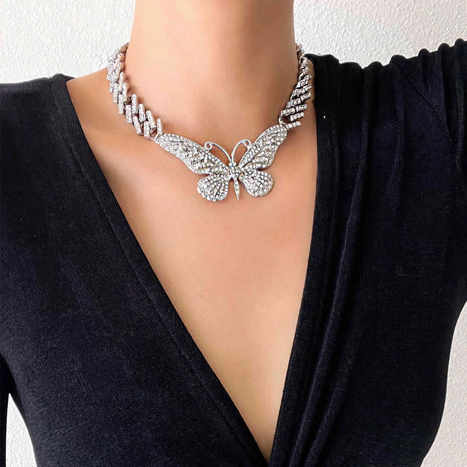 Толстая цепочка Cuban Link Big Butterfly для женщин Chinestone Choker Girls Jewelry