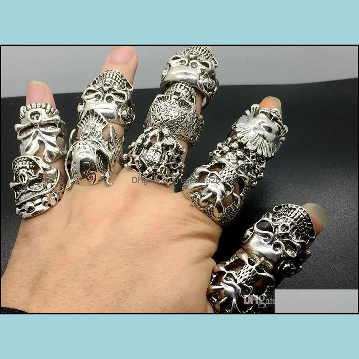 2021 Wholesale 50pcs Lot Vintage Skull Skeleton Jewelry Rings Punk Mixed Style Rings For Man