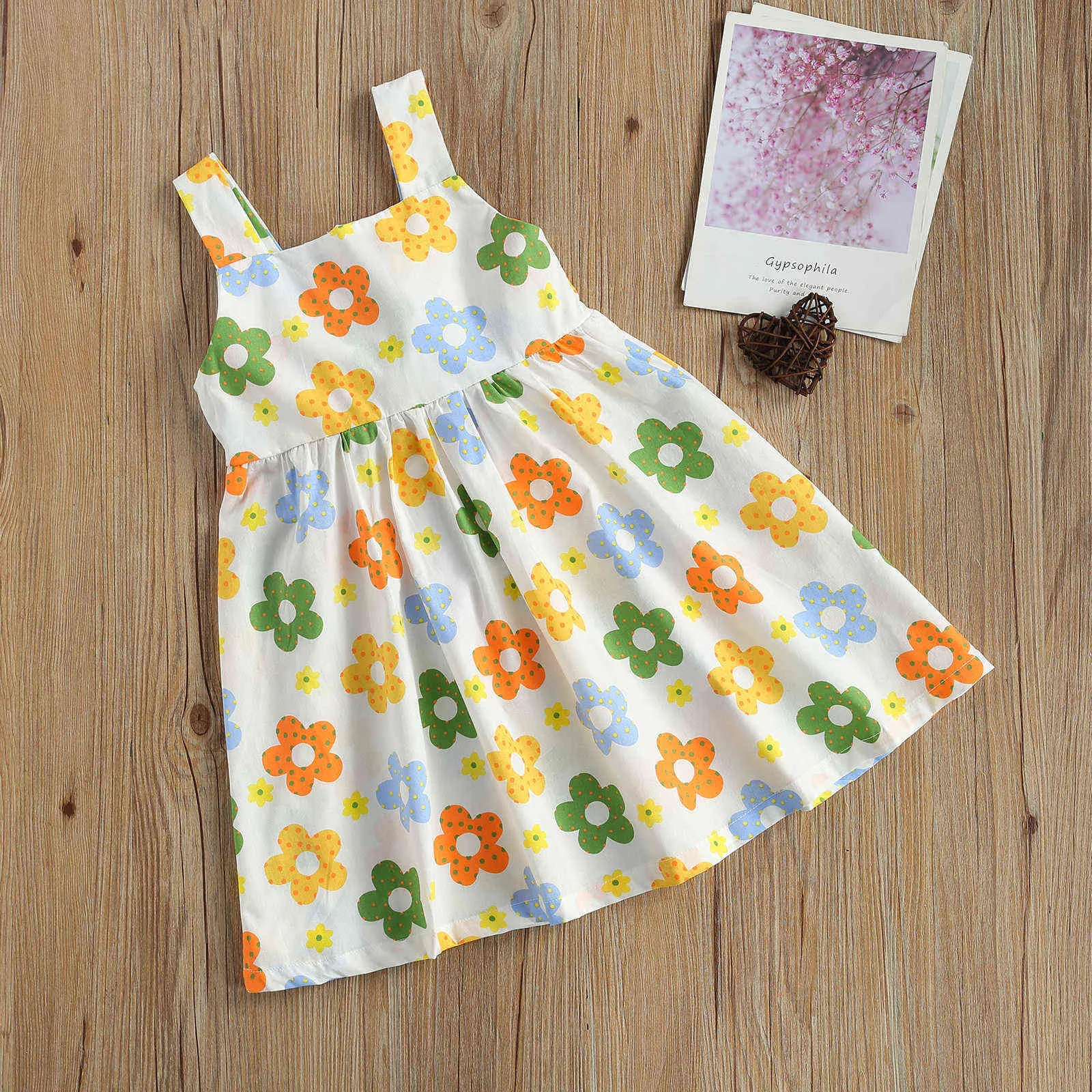 Girl Holiday Style Beach Floral Print Sleeveless Suspender Dress with White Background Suitable For Holiday Birthday Party G1026