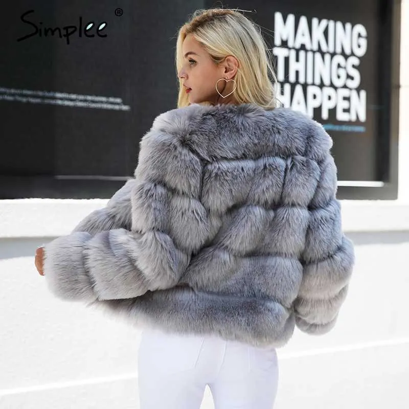 Short fake deals fur coat