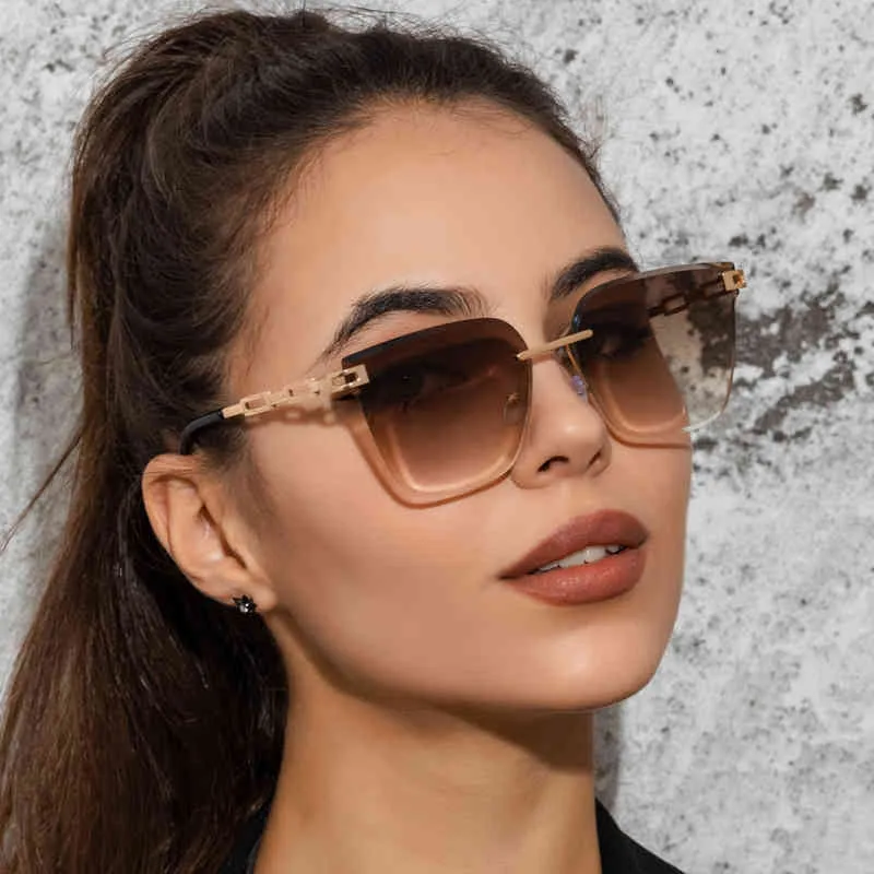 Gafas de sol con estilo Mujer Moda Corte de diamante Cuadrado Sin montura Gafas de sol Diseñador Tonos completos Gafas para dama S21222